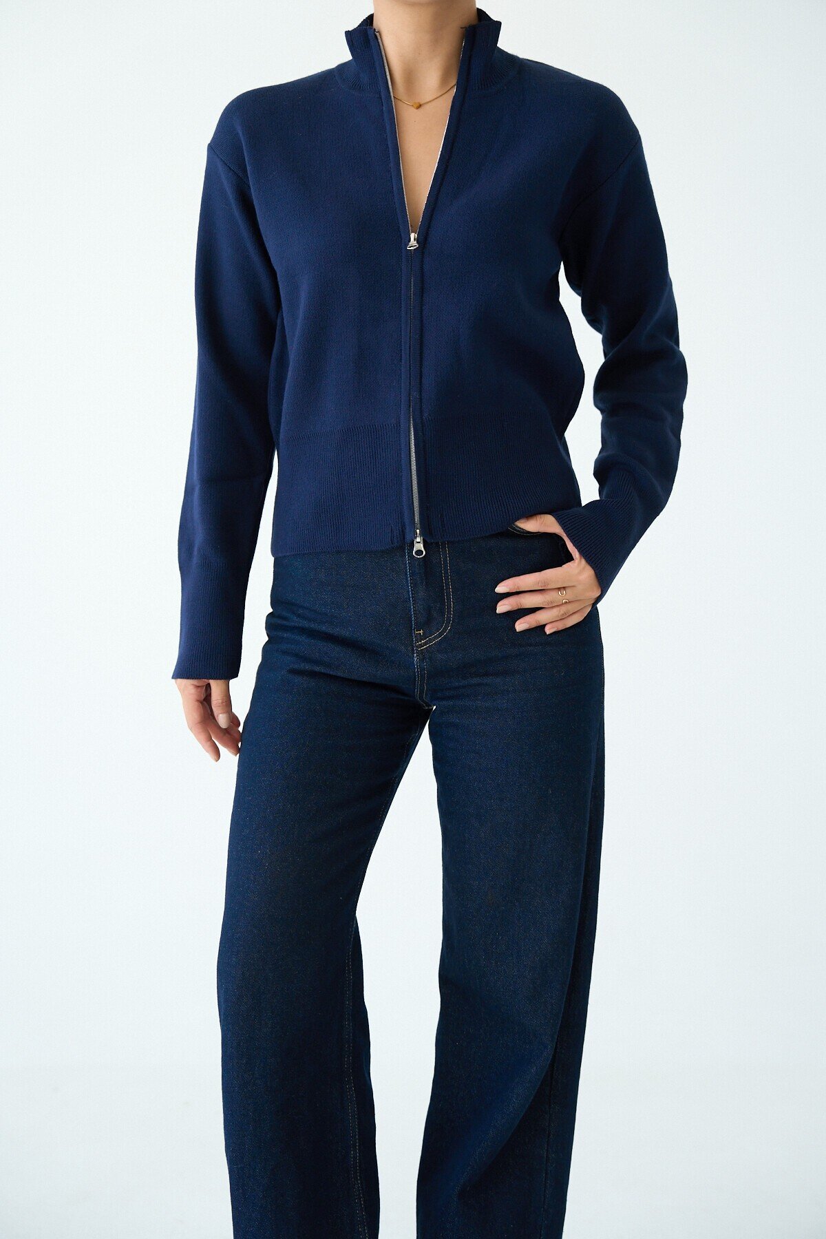 Dark Blue 