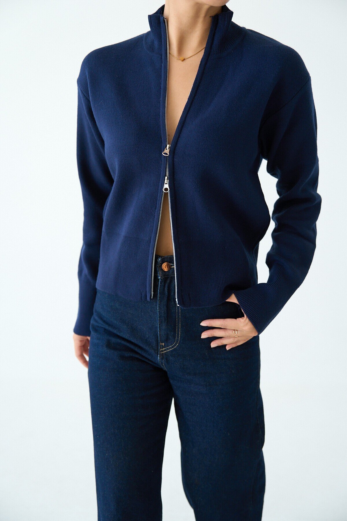Dark Blue 