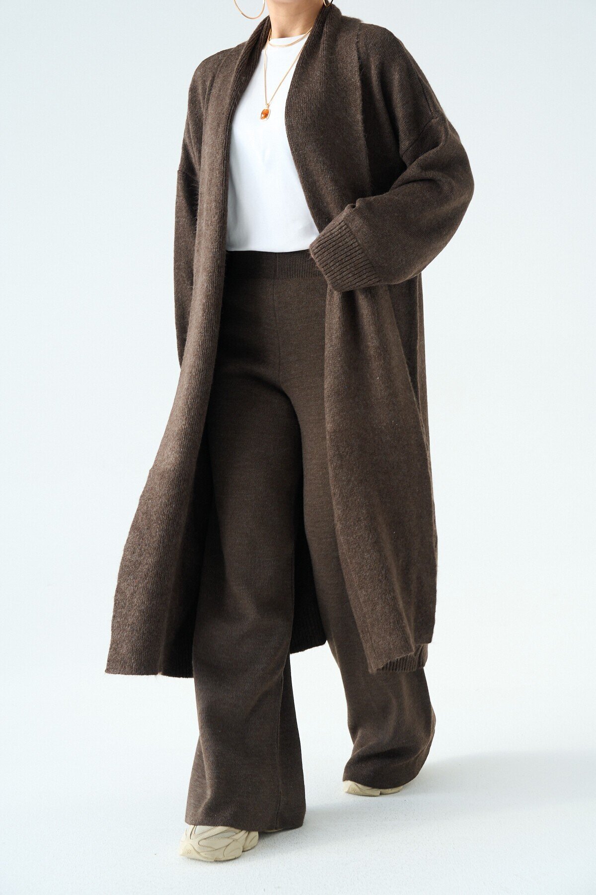  Woman Deka Open Front Knit Cardigan