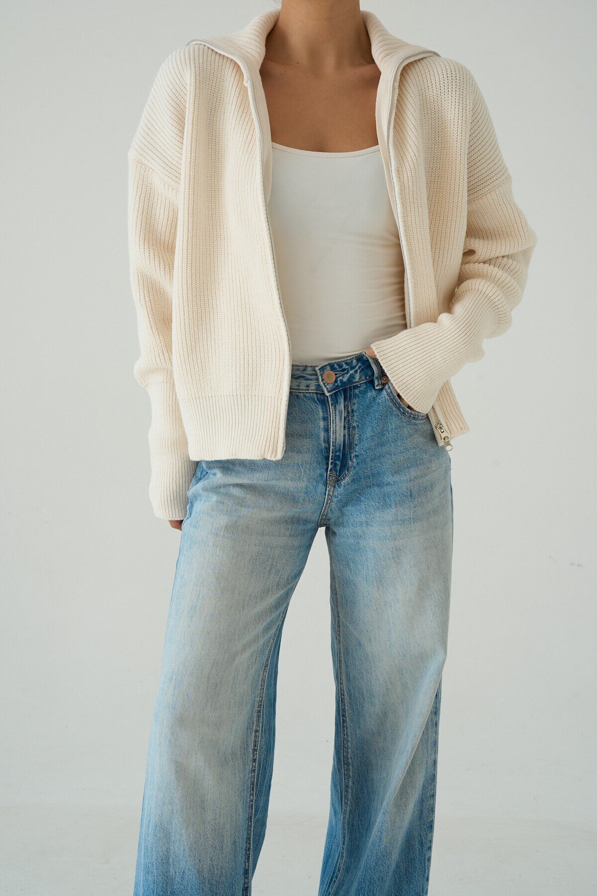Cream 
