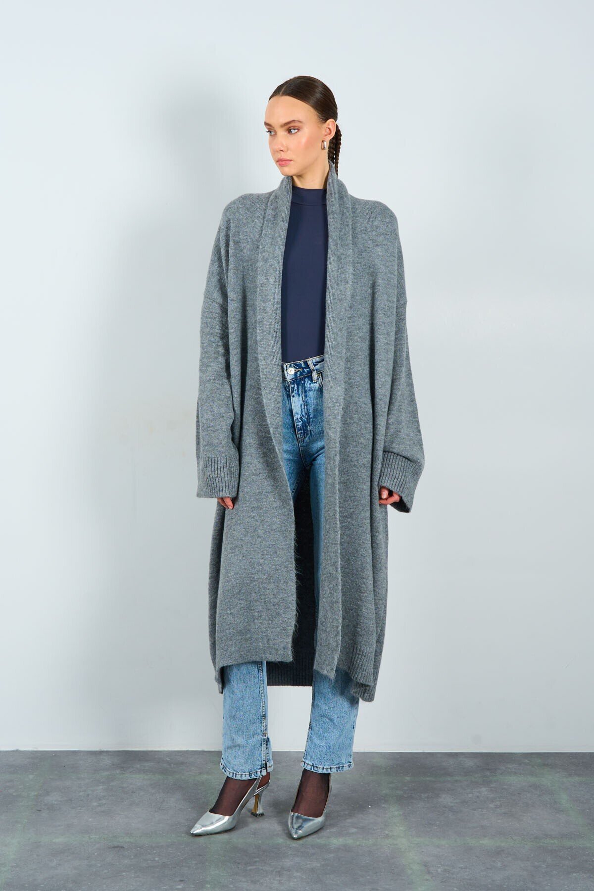 Gray Woman Deka Open Front Knit Cardigan