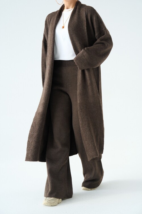  Woman Deka Open Front Knit Cardigan